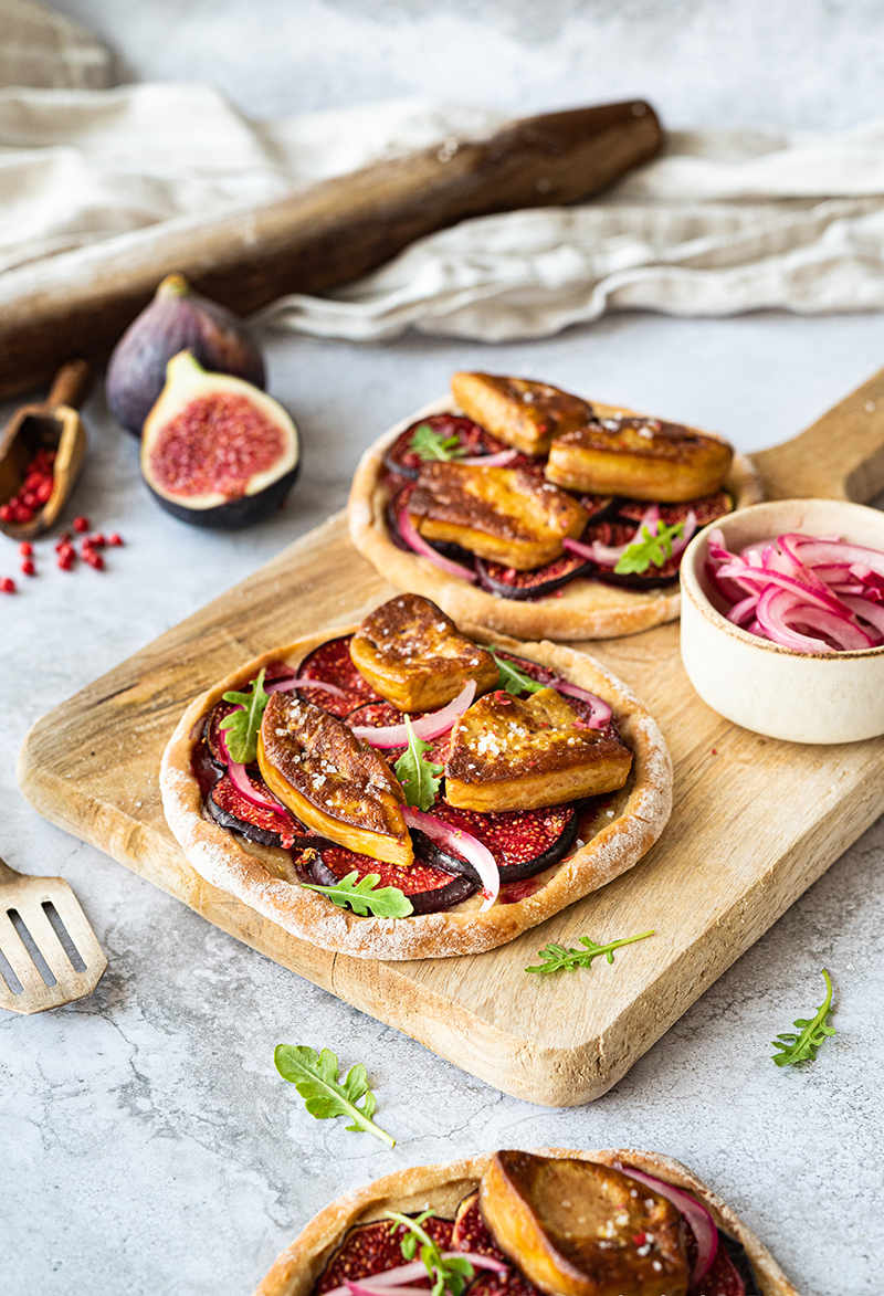 Pizzetas aux figues et escalopes de Foie Gras poêlées