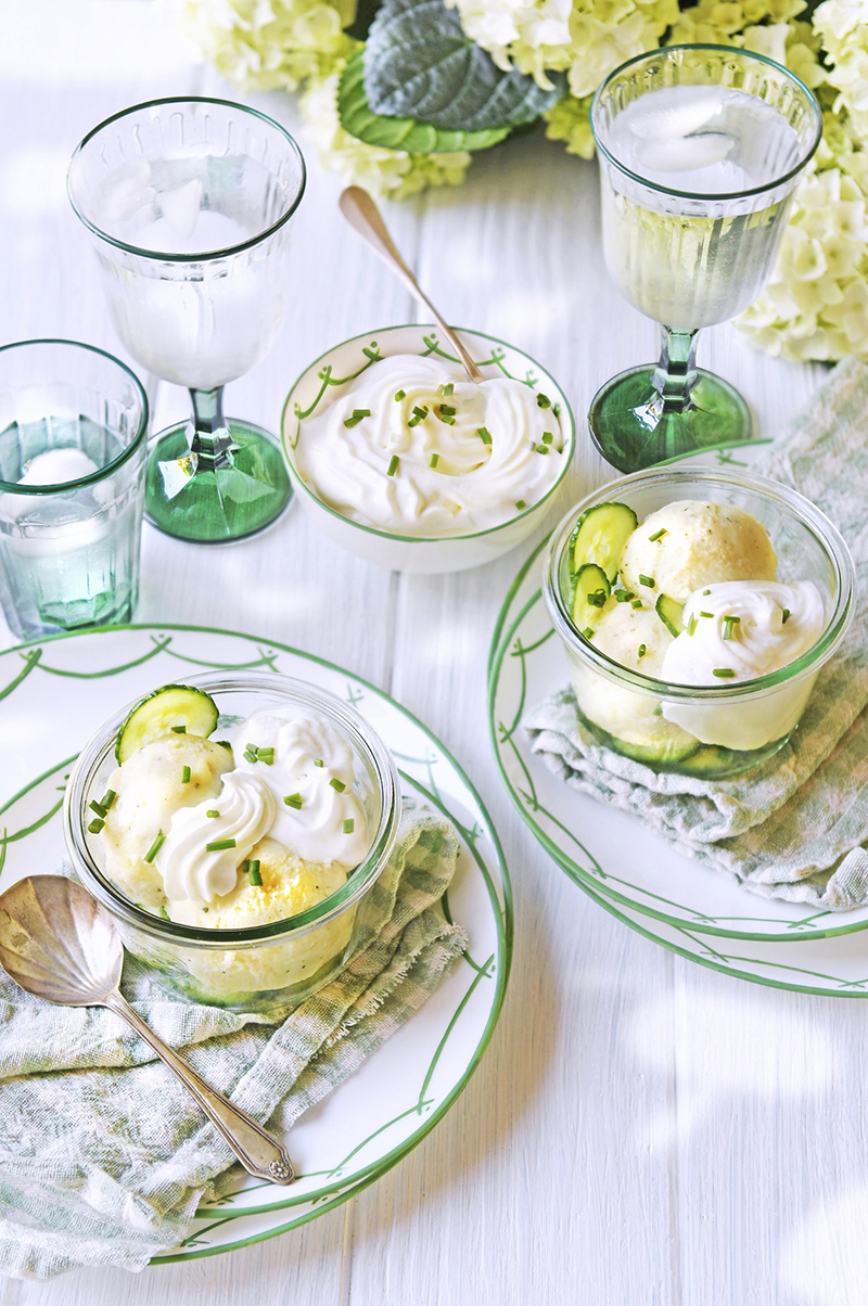 Glace au concombre et sa chantilly à la menthe