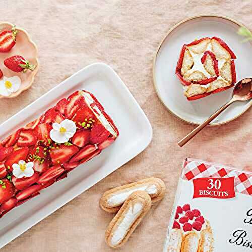 Tiramisu façon roulé aux fraises et aux biscuits à la cuillère Bonne Maman®