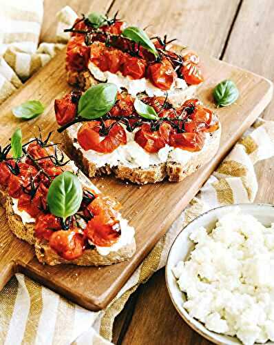 Bruschettas aux tomates confites et Brocciu AOP