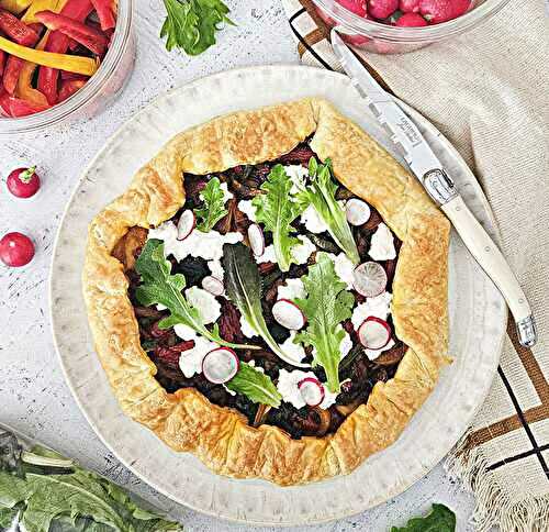 Tarte rustique aux poivrons prêts à l’emploi et chèvre frais