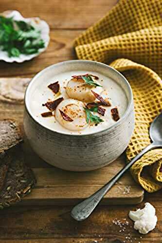 Velouté de chou-fleur, noix de Saint-Jacques et chorizo