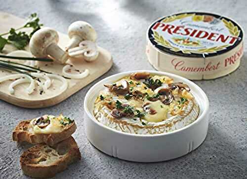 Camembert au four, champignons et oignons grillés