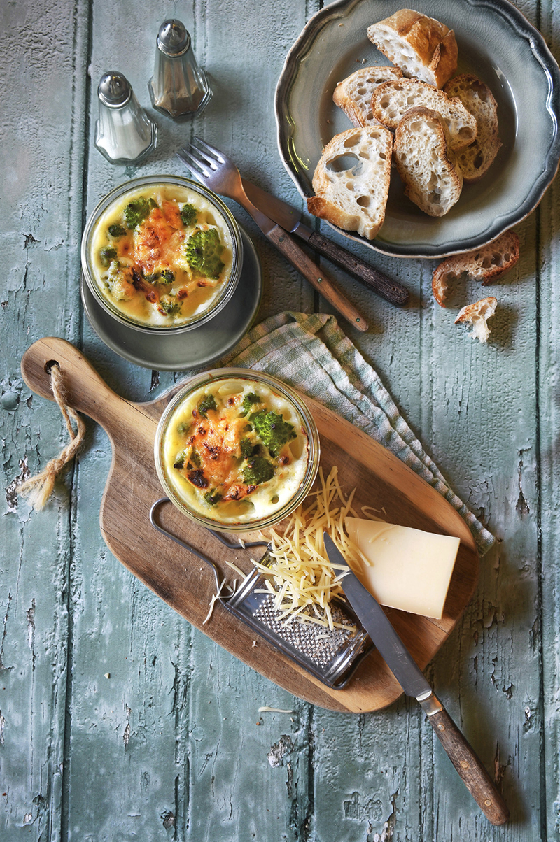 Petits gratins au chou romanesco et béchamel