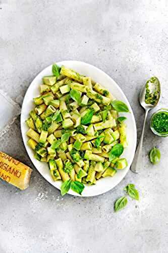 Pâtes au pesto et à l’avocat