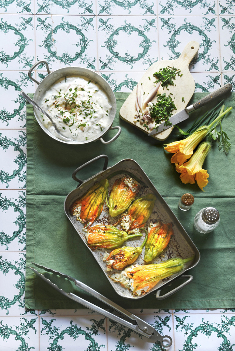 Fleurs de courgettes farcies au Brocciu