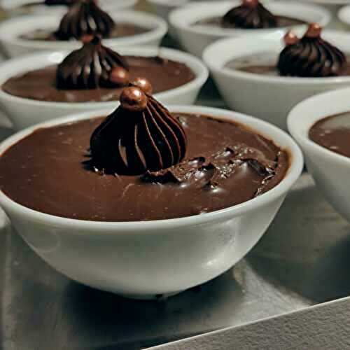 Mousse au chocolat noir au piment de la Jamaïque