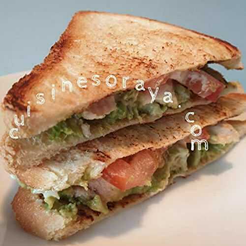 Club sandwich poulet et avocat