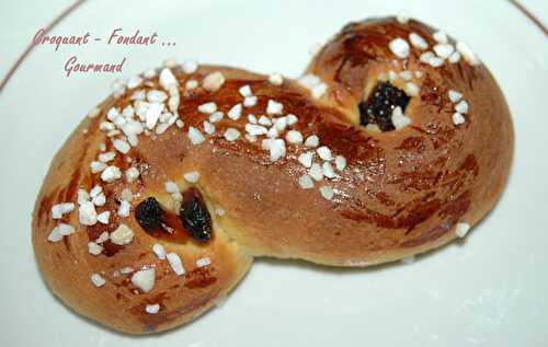 Brioches pour Sainte Lucie ou Lussekatter