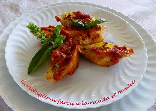 Conchiglioni farcis à la ricotta et basilic