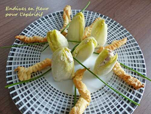 Endives en fleur pour l'apéritif