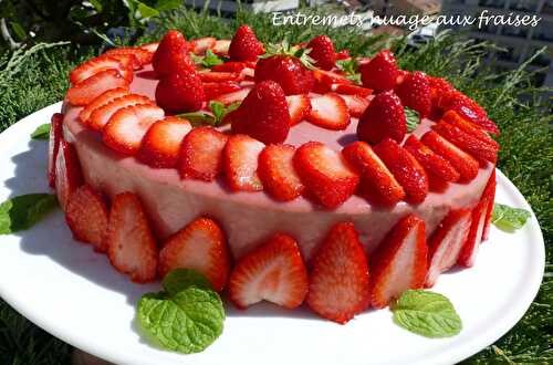 Entremets nuage aux fraises