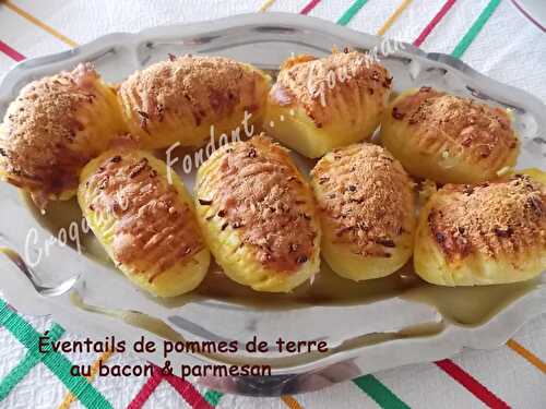 Éventails de pommes de terre au bacon.