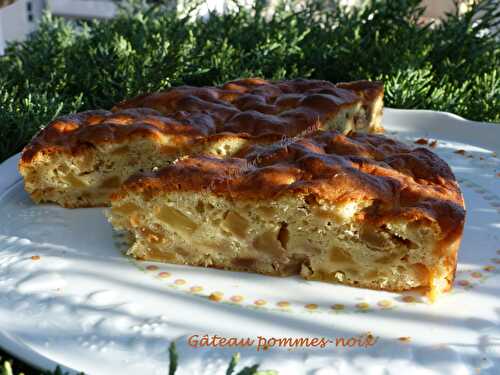 Gâteau pommes-noix