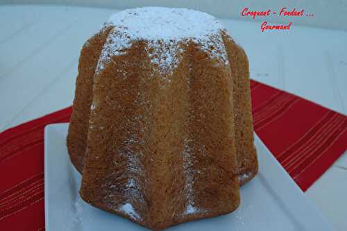 Pandoro ou Étoile de Noël italienne