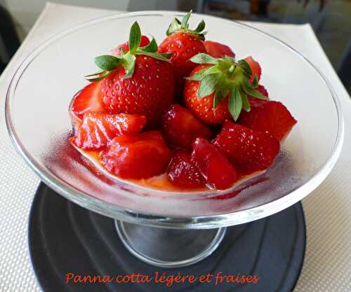 Panna cotta légère et fraises