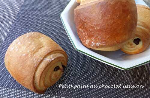 Petits pains au chocolat illusion