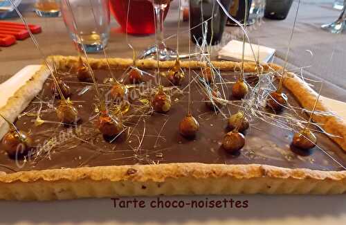 Tarte choco-noisettes.