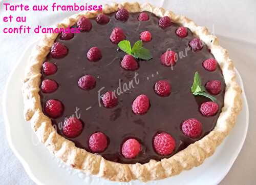 Tarte framboises & confit d'amandes.