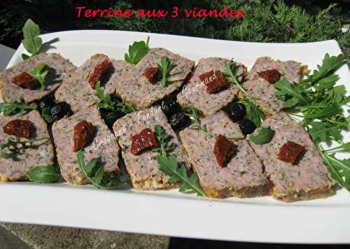 Terrine aux 3 viandes.