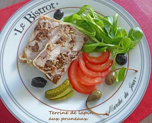 Terrine de lapin aux pruneaux - Recettes autour d'un ingrédient # 67