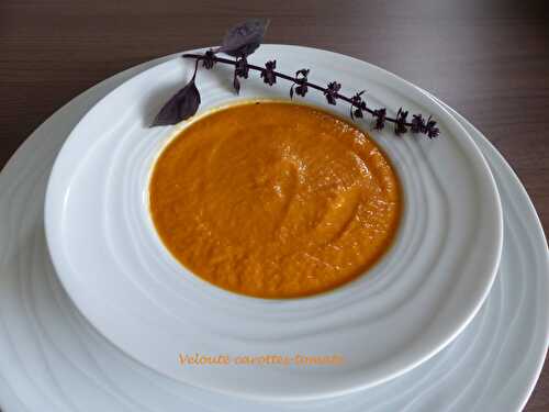 Velouté carottes-tomate