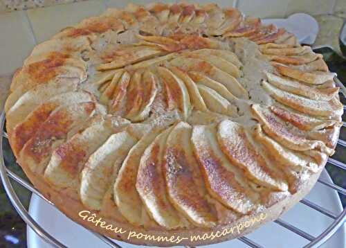 Gâteau pommes-mascarpone