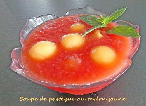 Soupe de pastèque au melon jaune