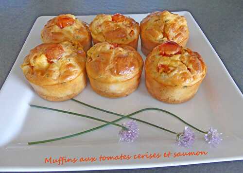 Muffins aux tomates cerises et saumon