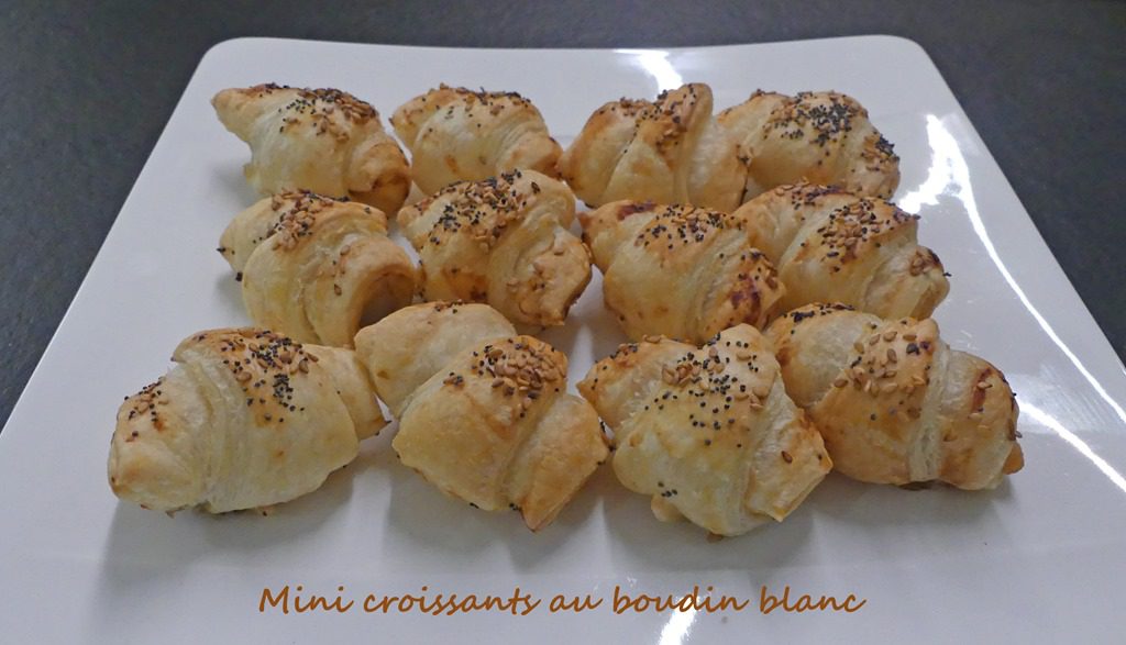 Mini croissants au boudin blanc