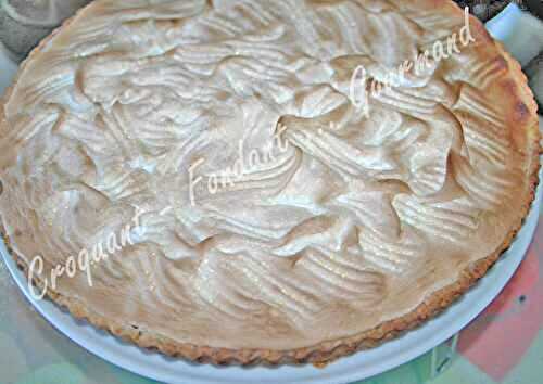 Tarte meringuée à la rhubarbe *