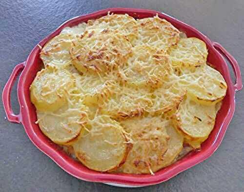 Gratin de pommes de terre à la paysanne *