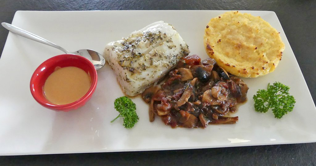 Dos de cabillaud Umami aux champignons et ail noir *