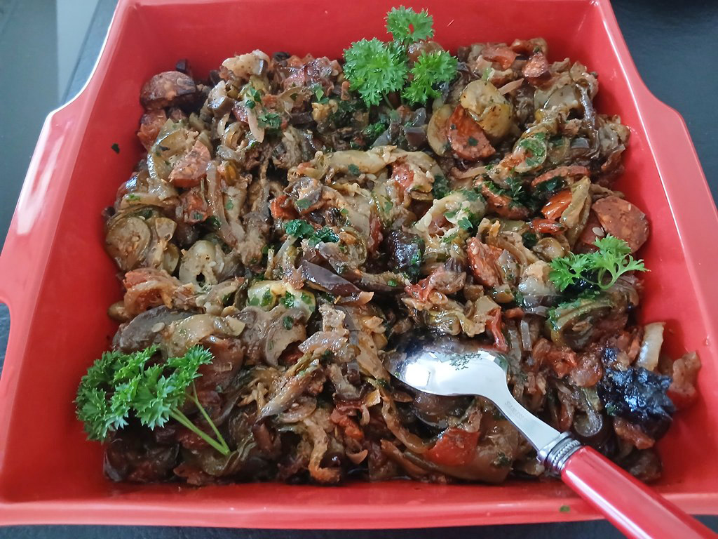 Tian d’été Umami à l’ail noir *