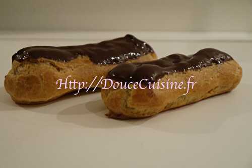 Eclair au chocolat