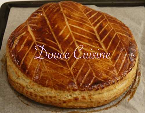 GALETTE DES ROIS A LA CREME DE FRANGIPANE RECETTE DE CYRIL LIGNAC