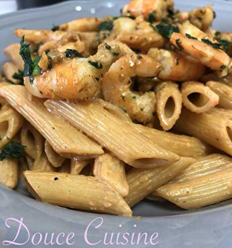 Penne aux crevettes sauce flambée au cognac