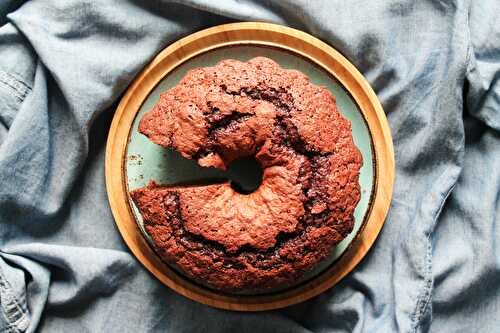 Bundt cake moelleux au chocolat… et à la betterave !
