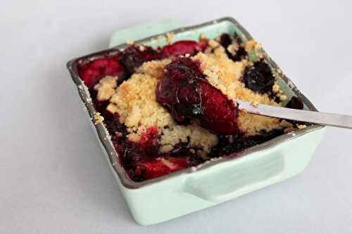 Crumble pomme – fruits rouges