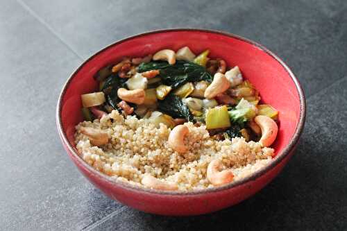 Quinoa, fondue de poireaux et épinards