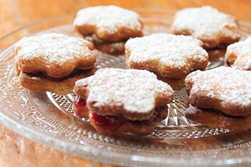 Sablés à la vanille, fourrés confiture ou Nutella