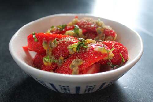Salade de fraises acidulée