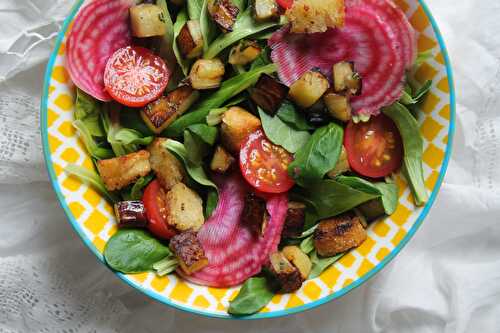 Salade de mâche et aubergines grillées