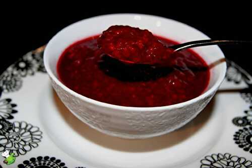 Compote pommes fruits rouges