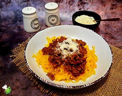 Courge spaghetti à la bolognaise