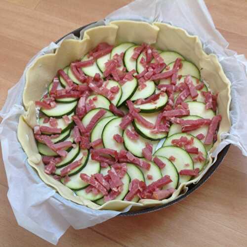 Tarte courgette-chevre-lardons