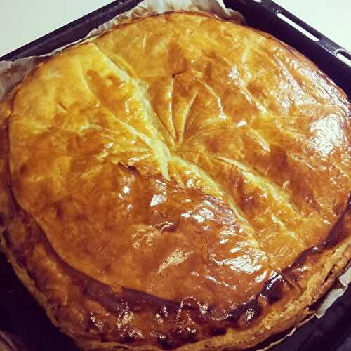 Galette des Rois Frangipane et Pralines Roses