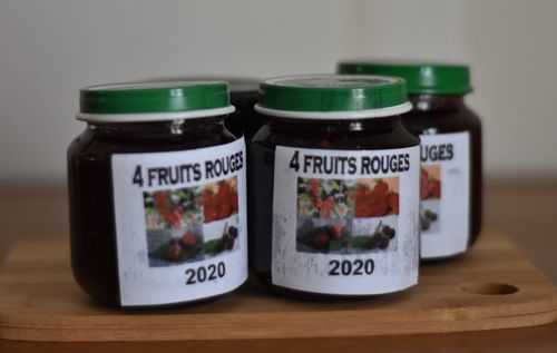 Confiture aux 4 fruits rouges