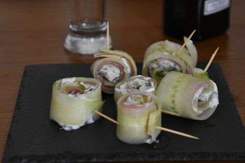 Roulés de concombre au jambon et au fromage