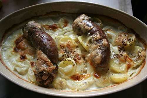 Andouillettes gratinées au Munster sur pommes de terre